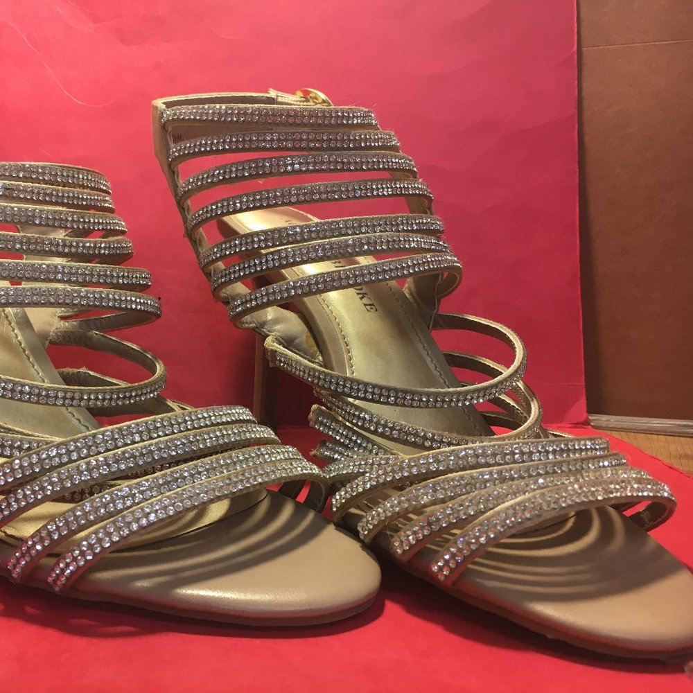 Audrey Brooke Sparkly Heel